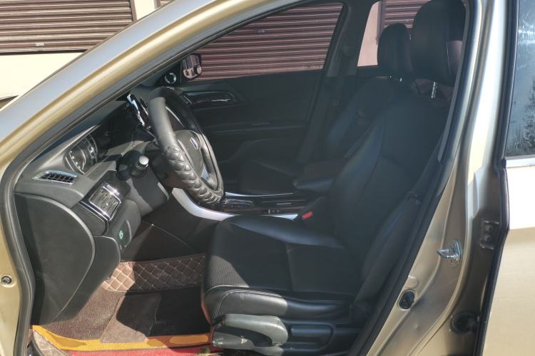 Used Honda Accord 2016 2.0L Comfort Edition Left Front Seat