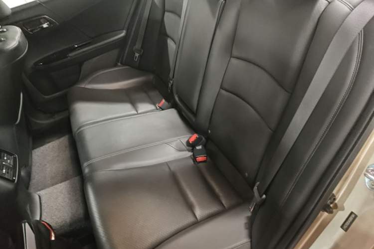 Used Honda Accord 2016 2.4L Zhi Rui Edition Left Rear Seat
