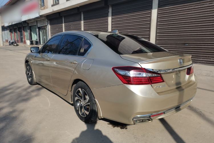 Used Honda Accord 2016 2.0L Comfort Edition Left Side