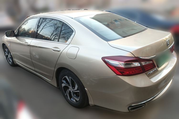 Used Honda Accord 2016 2.0L Comfort Edition Rear Left 45 Deg