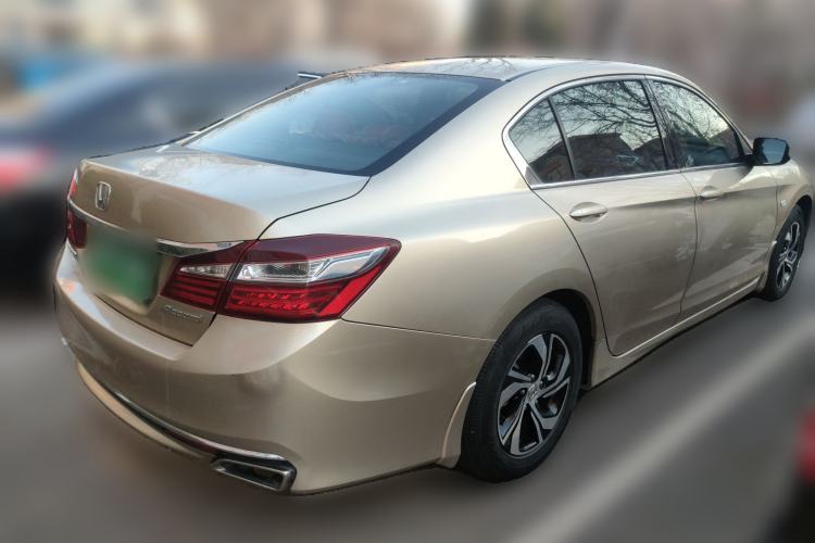 Used Honda Accord 2016 2.0L Comfort Edition Rear Right 45 Deg