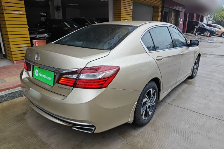Used Honda Accord 2016 2.0L Elite Edition Rear Right 45 Deg