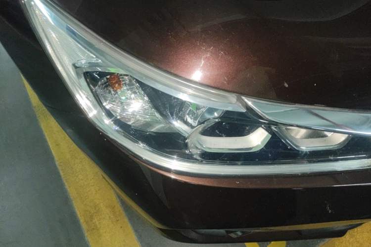 Used Honda Accord 2016 2.0L Luxury Edition Right Front Headlight