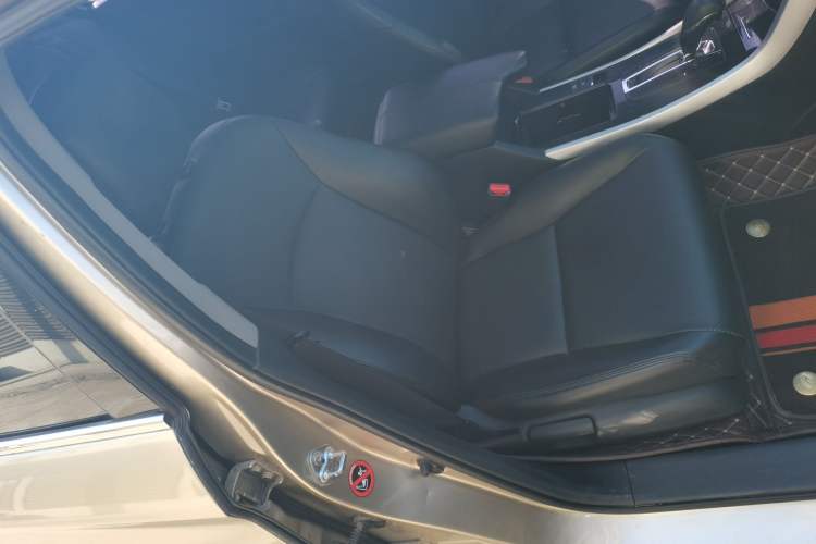 Used Honda Accord 2016 2.0L Comfort Edition Right Front Seat