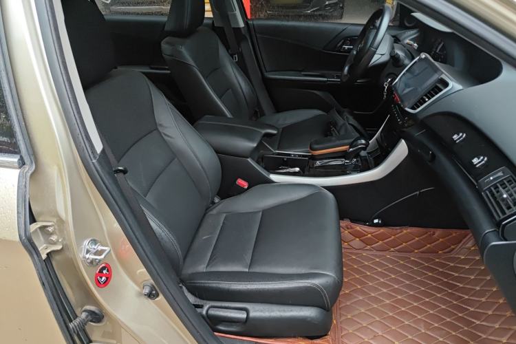 Used Honda Accord 2016 2.0L Elite Edition Right Front Seat