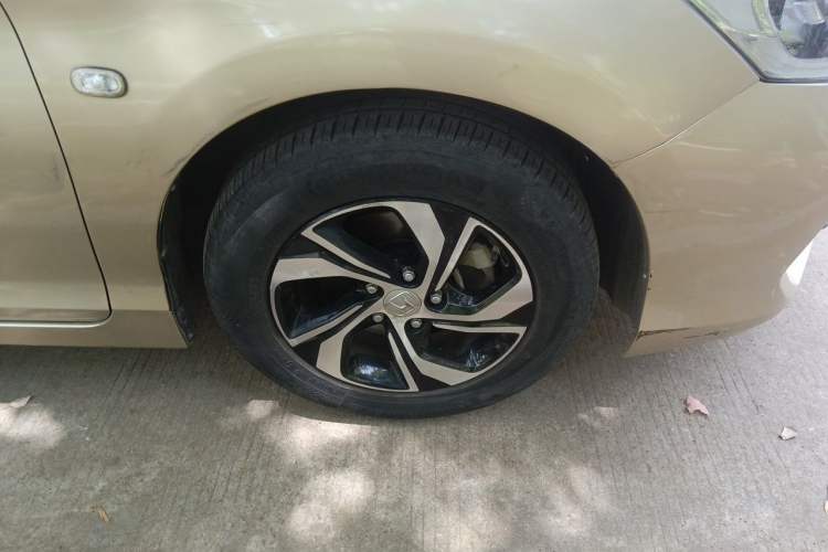 Used Honda Accord 2016 2.0L Comfort Edition Right Front Wheel Hub