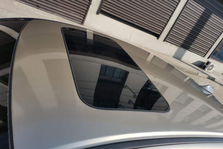 Used Honda Accord 2016 2.0L Comfort Edition Roof