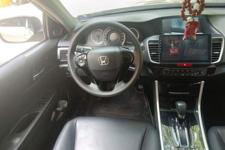 Used Honda Accord 2016 2.0L Comfort Edition Steering Wheel