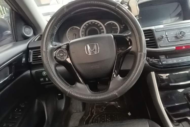 Used Honda Accord 2016 2.0L Elite Edition Steering Wheel
