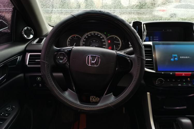 Used Honda Accord 2016 2.0L Comfort Edition Steering Wheel