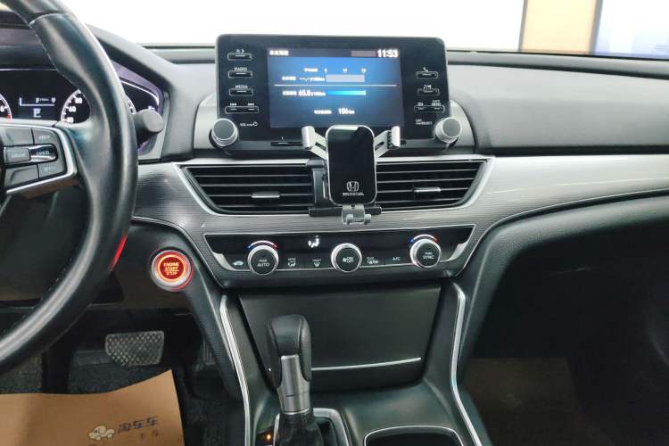 Used Honda Accord 2018 260TURBO Elite Edition China VI Audio And AC Panel
