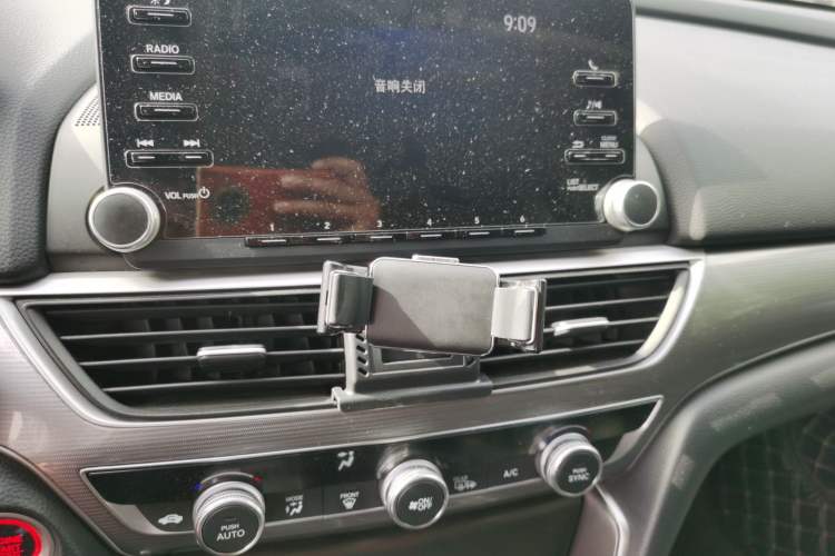 Used Honda Accord 2018 260TURBO Elite Edition China VI Audio And AC Panel