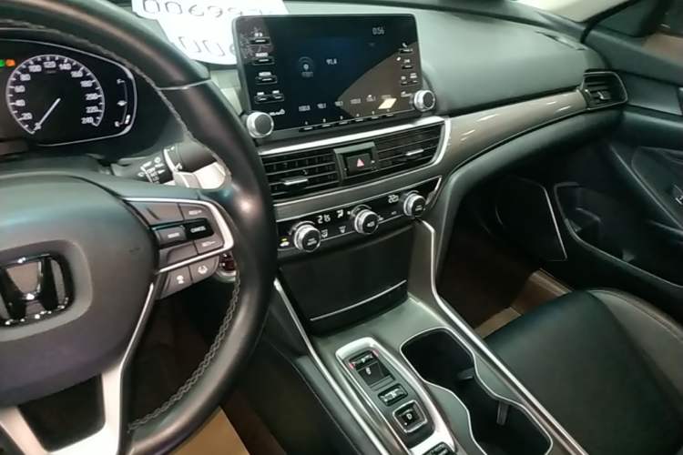 Used Honda Accord 2018 Rui Hybrid 2.0L Rui Ling Edition China VI Audio And AC Panel
