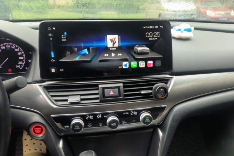 Used Honda Accord 2018 260TURBO Luxury Edition China V Emission Standard Audio And AC Panel