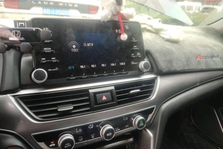 Used Honda Accord 2018 260TURBO Elite Edition China VI Audio And AC Panel
