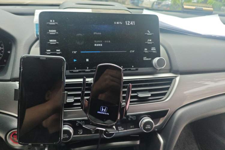 Used Honda Accord 2018 260TURBO Elite Edition China VI Audio And AC Panel