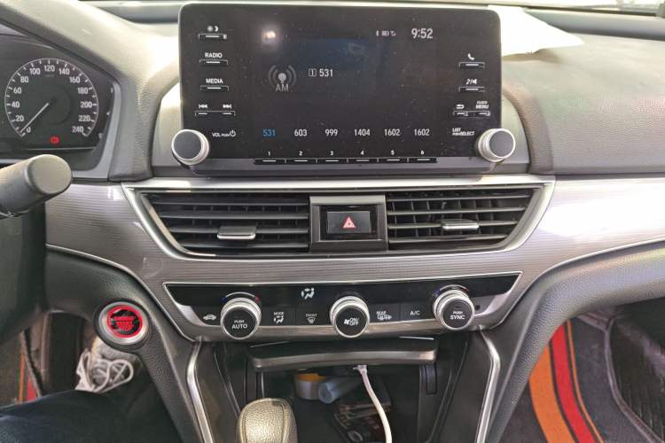 Used Honda Accord 2018 260TURBO Elite Edition China VI Audio And AC Panel