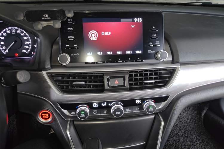 Used Honda Accord 2018 260TURBO Elite Edition China VI Audio And AC Panel