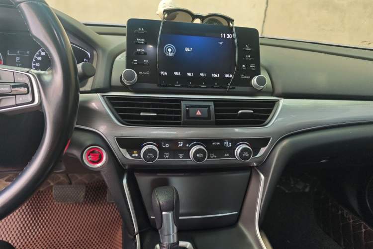 Used Honda Accord 2018 260TURBO Elite Edition China VI Audio And AC Panel