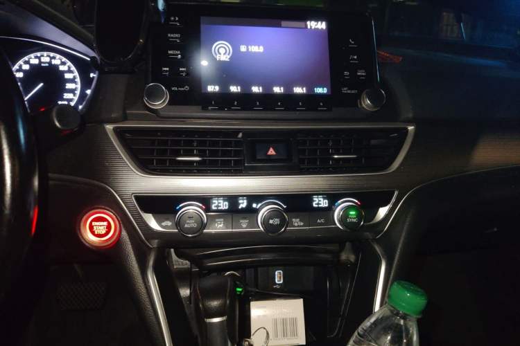 Used Honda Accord 2018 260TURBO Elite Edition China V Audio And AC Panel