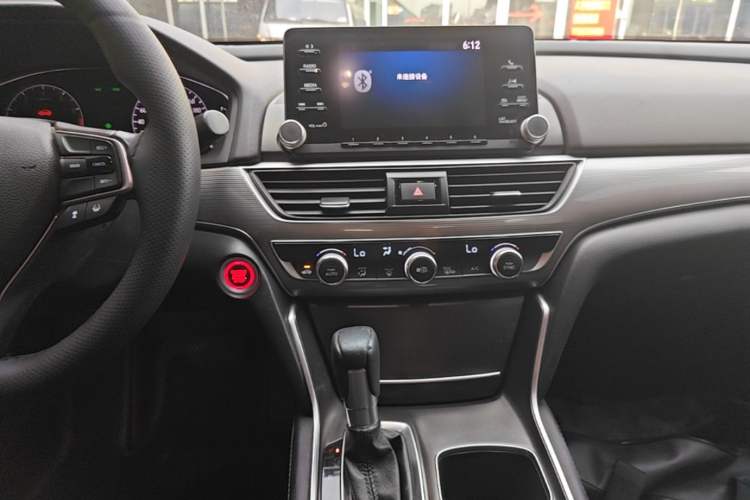 Used Honda Accord 2018 260TURBO Luxury Edition China V Emission Standard Audio And AC Panel