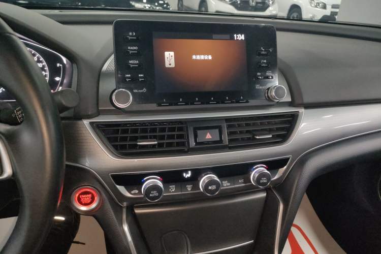 Used Honda Accord 2018 260TURBO Elite Edition China VI Audio And AC Panel