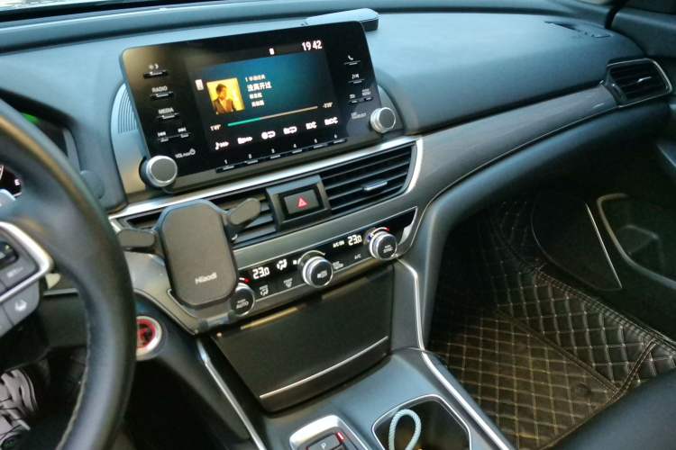 Used Honda Accord 2018 Rui Hybrid 2.0L Rui Ling Version China V Audio And AC Panel