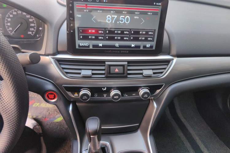 Used Honda Accord 2018 260TURBO Elite Edition China VI Audio And AC Panel