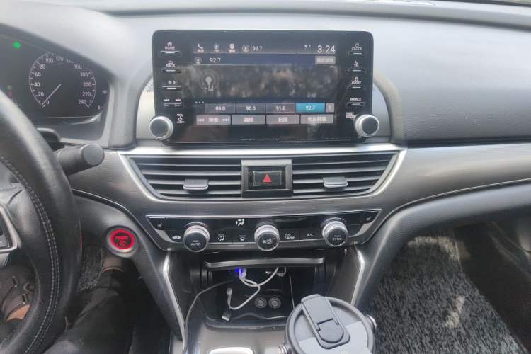 Used Honda Accord 2018 Rui·Hybrid 2.0L Rui Zhi Edition China VI Audio And AC Panel