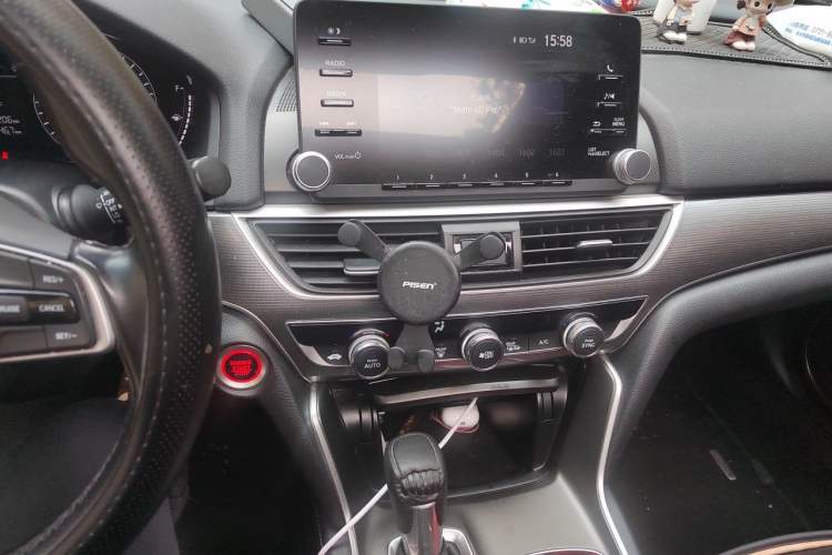Used Honda Accord 2018 260TURBO Elite Edition China VI Audio And AC Panel