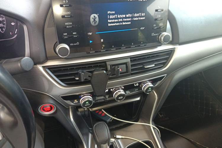 Used Honda Accord 2018 260TURBO Elite Edition China VI Audio And AC Panel