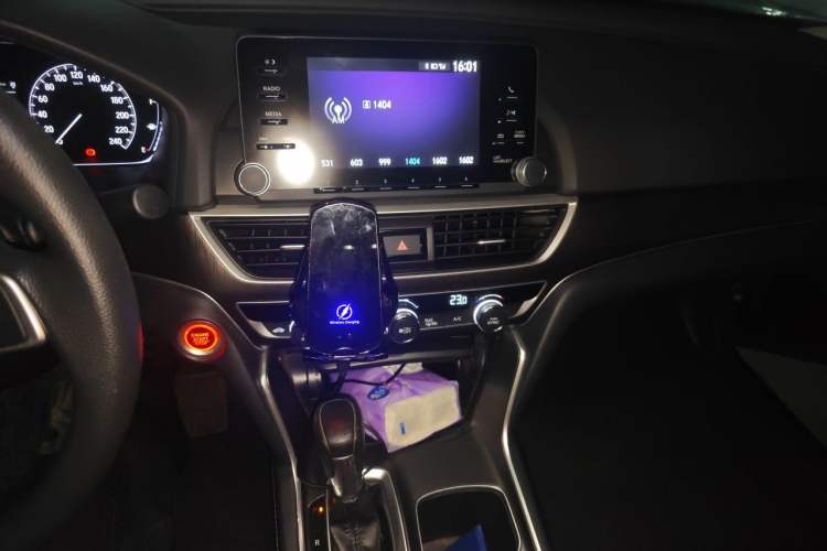 Used Honda Accord 2018 230TURBO Comfort Version National V Audio And AC Panel