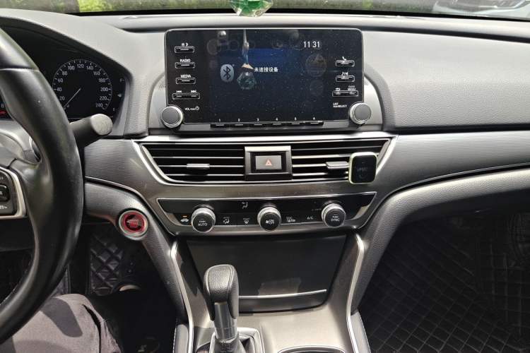 Used Honda Accord 2018 260TURBO Elite Edition China VI Audio And AC Panel