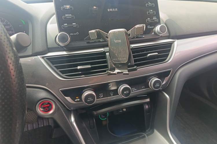 Used Honda Accord 2018 Rui Hybrid 2.0L Rui Ling Edition China VI Audio And AC Panel