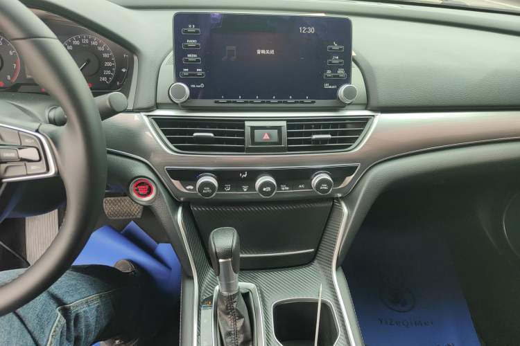 Used Honda Accord 2018 260TURBO Elite Edition China VI Audio And AC Panel