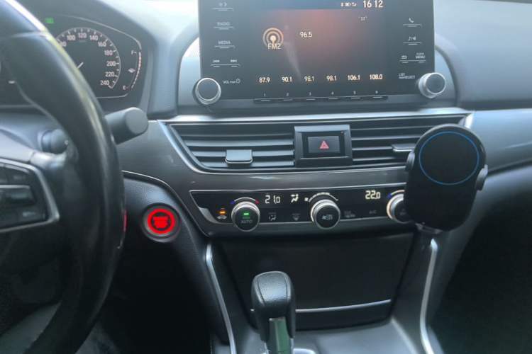 Used Honda Accord 2018 260TURBO Elite Edition China VI Audio And AC Panel