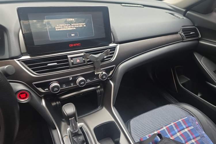 Used Honda Accord 2018 230TURBO Comfort Version National V Audio And AC Panel