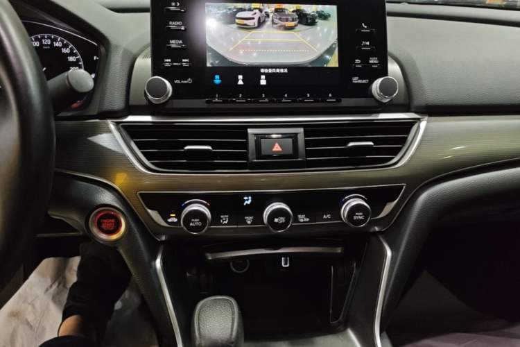 Used Honda Accord 2018 260TURBO Elite Edition China V Audio And AC Panel