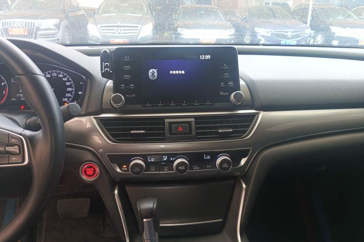 Used Honda Accord 2018 260TURBO Elite Edition China VI Audio And AC Panel