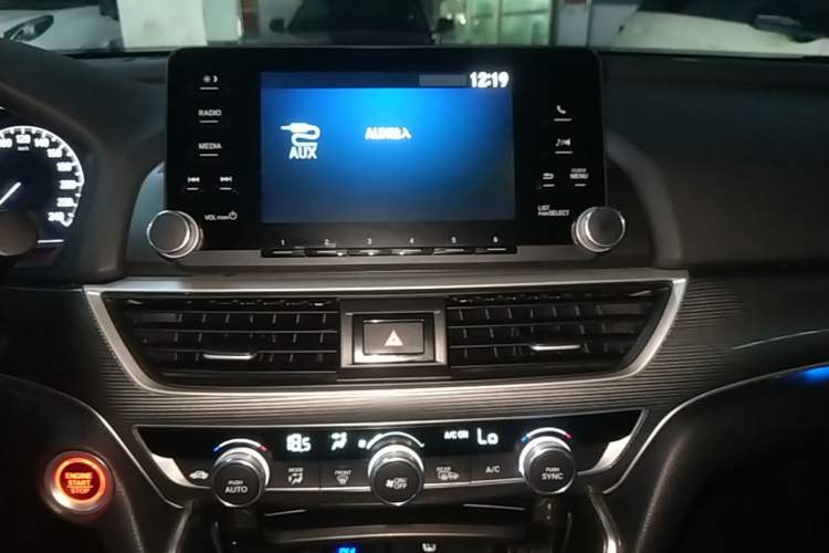 Used Honda Accord 2018 260TURBO Luxury Edition China VI Audio And AC Panel