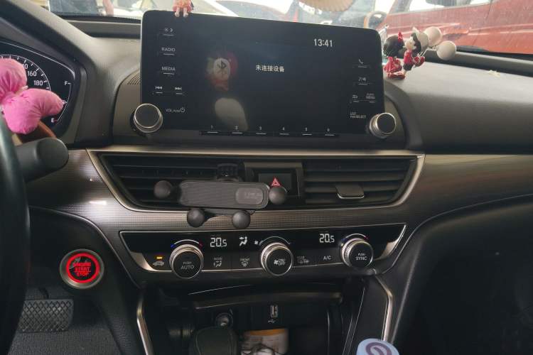 Used Honda Accord 2018 260TURBO Luxury Edition China VI Audio And AC Panel