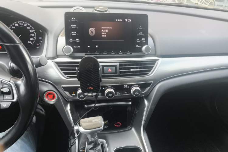 Used Honda Accord 2018 260TURBO Luxury Edition China V Emission Standard Audio And AC Panel