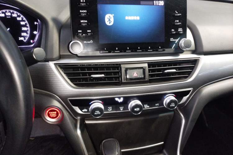 Used Honda Accord 2018 260TURBO Elite Edition China VI Audio And AC Panel