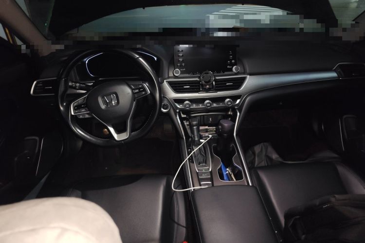 Used Honda Accord 2018 260TURBO Elite Edition China V Center Console