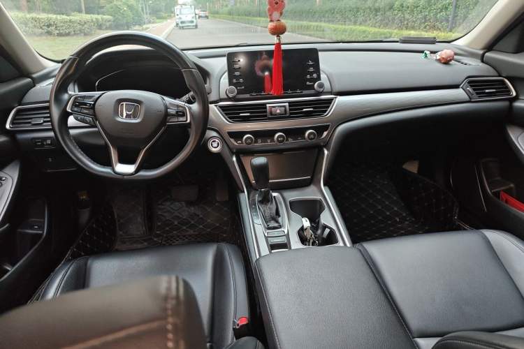 Used Honda Accord 2018 260TURBO Elite Edition China VI Center Console