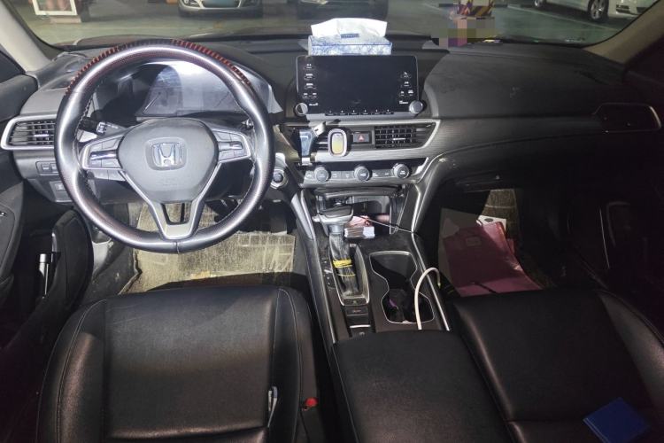 Used Honda Accord 2018 260TURBO Elite Edition China VI Center Console