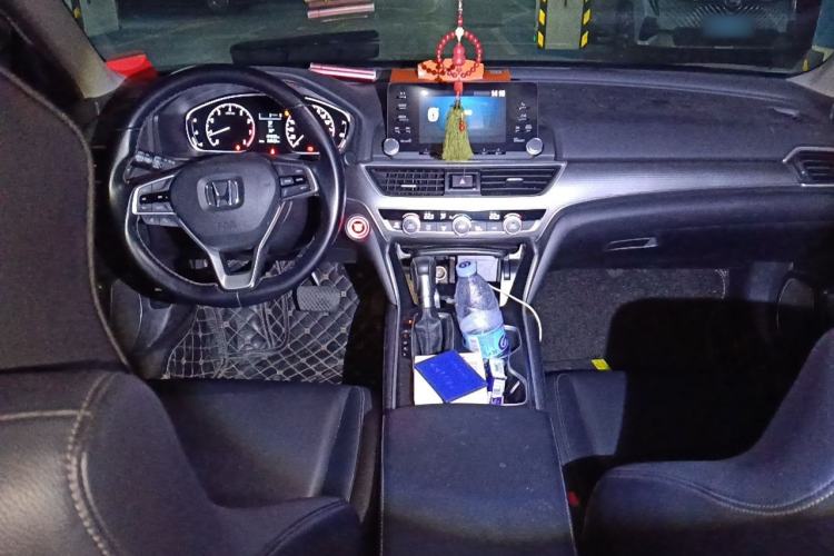 Used Honda Accord 2018 260TURBO Elite Edition China VI Center Console