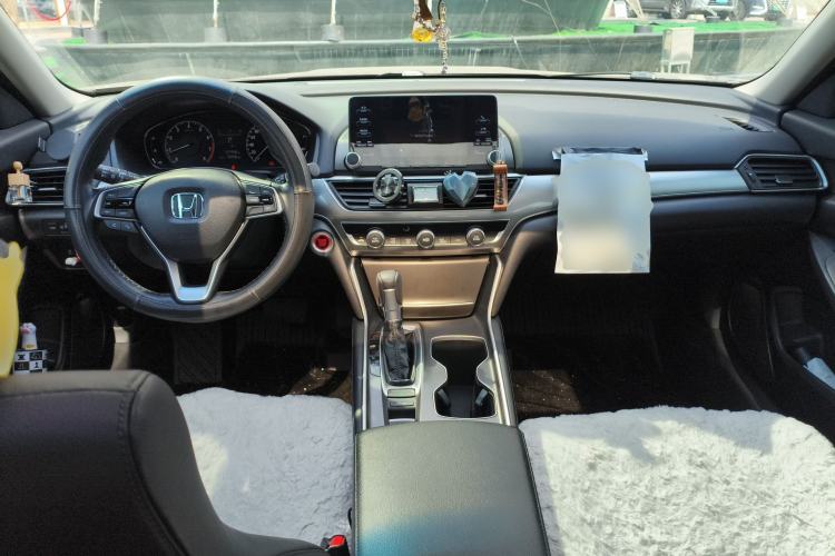 Used Honda Accord 2018 260TURBO Elite Edition China VI Center Console