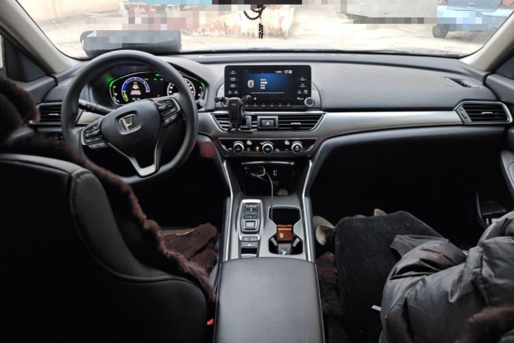 Used Honda Accord 2018 Rui·Hybrid 2.0L Rui Ku Edition China VI Center Console