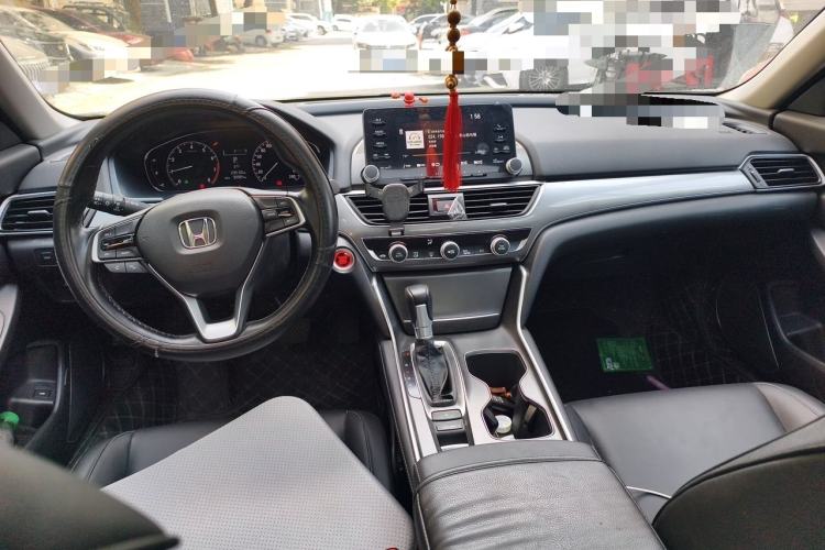 Used Honda Accord 2018 260TURBO Elite Edition China VI Center Console